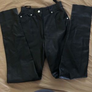 Wilson’s 5 pocket tapered leg black leather pants